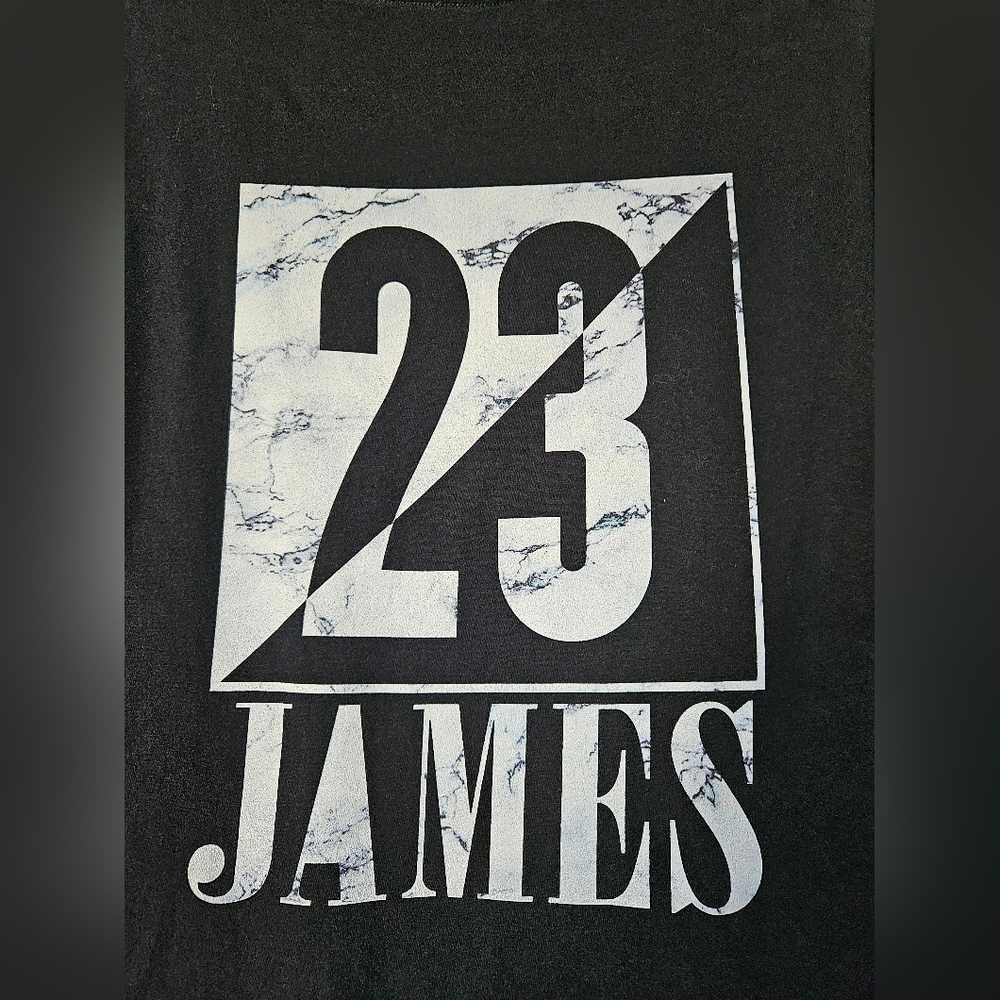 Fanatics Lakers LeBron James black tshirt size XL - Picture 4 of 5